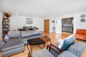 Modern 2 Bedroom 2 Bath Apartment with River View